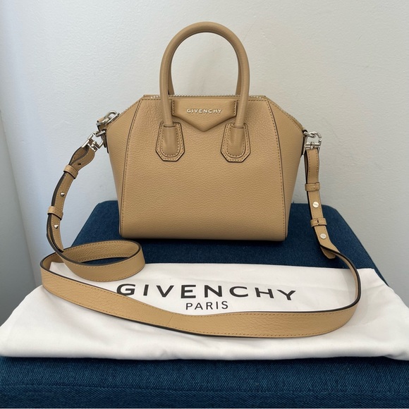 Givenchy Mini Antigona Grain Leather w/Strap in Dune - Picture 2 of 8